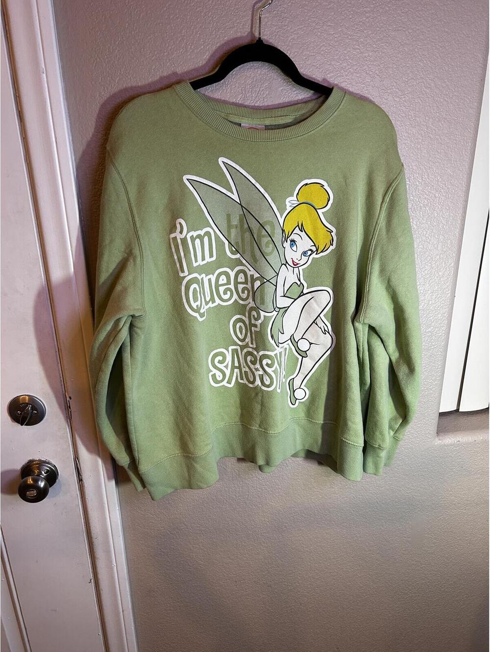 Disney Store Tinkerbell 'I'm the Queen of Sassy' Graphic Sweatshirt 2XL